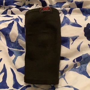 McDavid knee sleeve